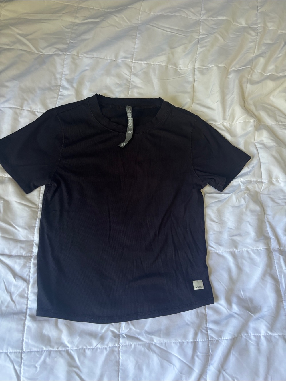 Vuori | black ribbed Crew Neck T-Shirt